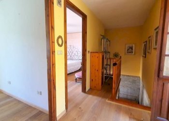 Villa Frazione Mondache, Sarre - foto 15