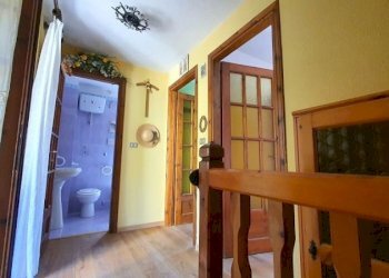 Villa Frazione Mondache, Sarre - foto 16