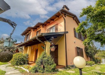 Villa Via Secchia, 17/a 
 Occhieppo Superiore, Occhieppo Superiore - foto 2