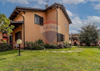 Villa Via Secchia, 17/a 
 Occhieppo Superiore, Occhieppo Superiore - foto 5