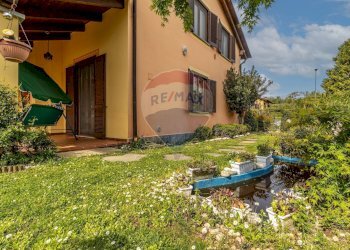 Villa Via Secchia, 17/a 
 Occhieppo Superiore, Occhieppo Superiore - foto 7