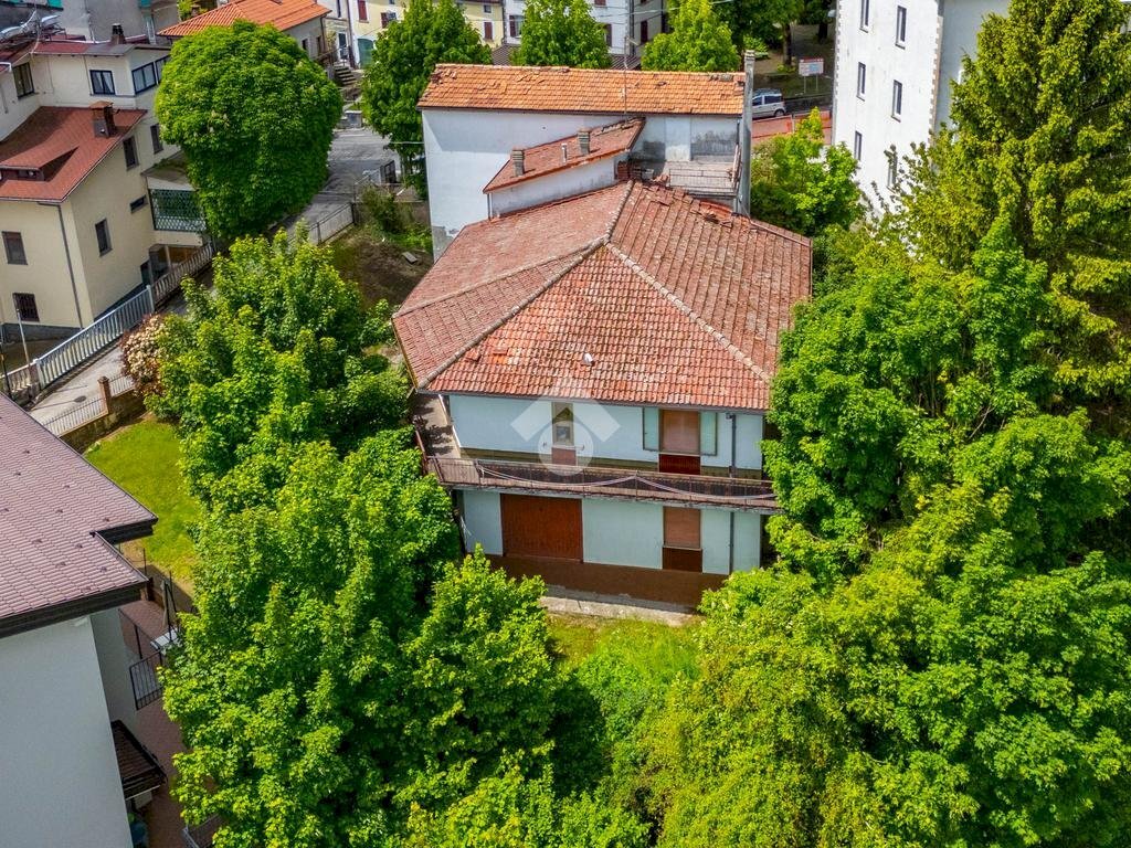 Porzione di casa Via Irma Ferrari Salvi, Bore - foto 1