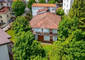 Porzione di casa Via Irma Ferrari Salvi, Bore - foto 1