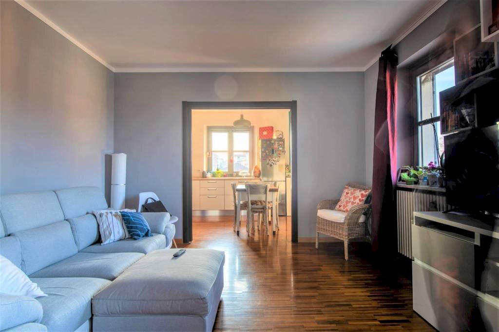 Salone - Appartamento via Vecchia di Scarnafigi, Saluzzo - foto 2