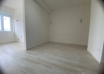 Camera da letto - One-room apartment via Don Bartolomeo Grazioli, 57, Milano - photo 12