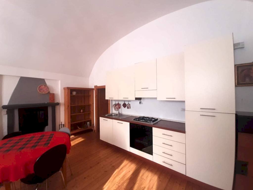 Cucina - Bilocale via Ponchiera, Sondrio - foto 2