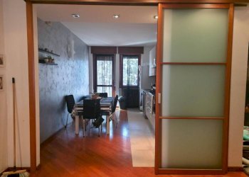 Salone - Quadrilocale piazza Don Luigi Vesco, Strambino - foto 5