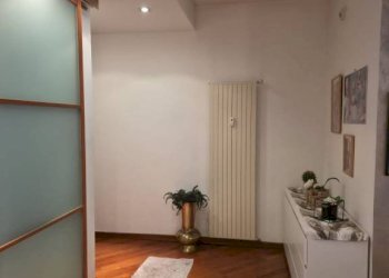 Ingresso - Four-room apartment piazza Don Luigi Vesco, Strambino - photo 9