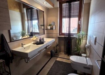 Bagno - Quadrilocale piazza Don Luigi Vesco, Strambino - foto 22