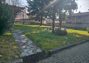 Giardino - Quadrilocale piazza Don Luigi Vesco, Strambino - foto 39