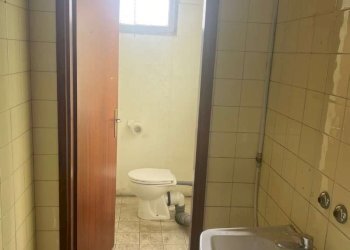 bagno - Capannone via Provinciale, Valsamoggia - foto 16
