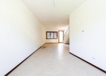 Attic Via nino tavoni, Marano sul Panaro - photo 1
