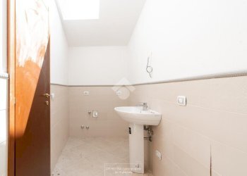 Attic Via nino tavoni, Marano sul Panaro - photo 16