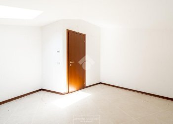Attic Via nino tavoni, Marano sul Panaro - photo 18