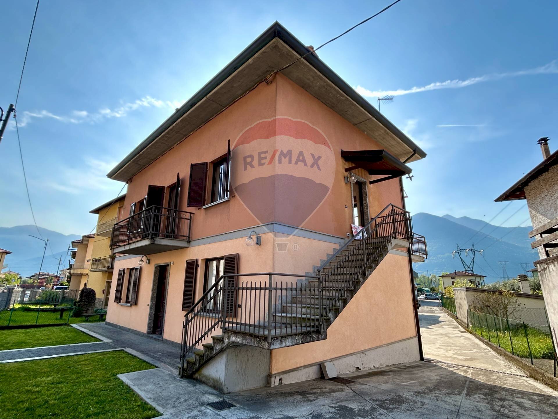 Casa indipendente Costa Volpino - foto 2