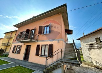 Casa indipendente Costa Volpino - foto 1