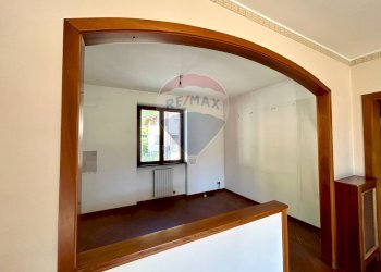 Casa indipendente Costa Volpino - foto 15