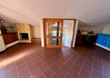 Casa indipendente Costa Volpino - foto 28