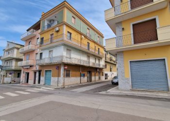 Appartamento Via Papa Giovanni XXIII, San Nicandro Garganico - foto 2