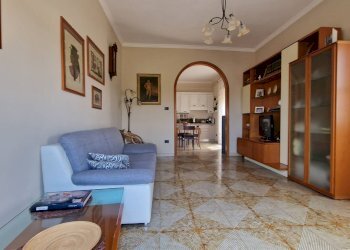 Appartamento Via Papa Giovanni XXIII, San Nicandro Garganico - foto 6