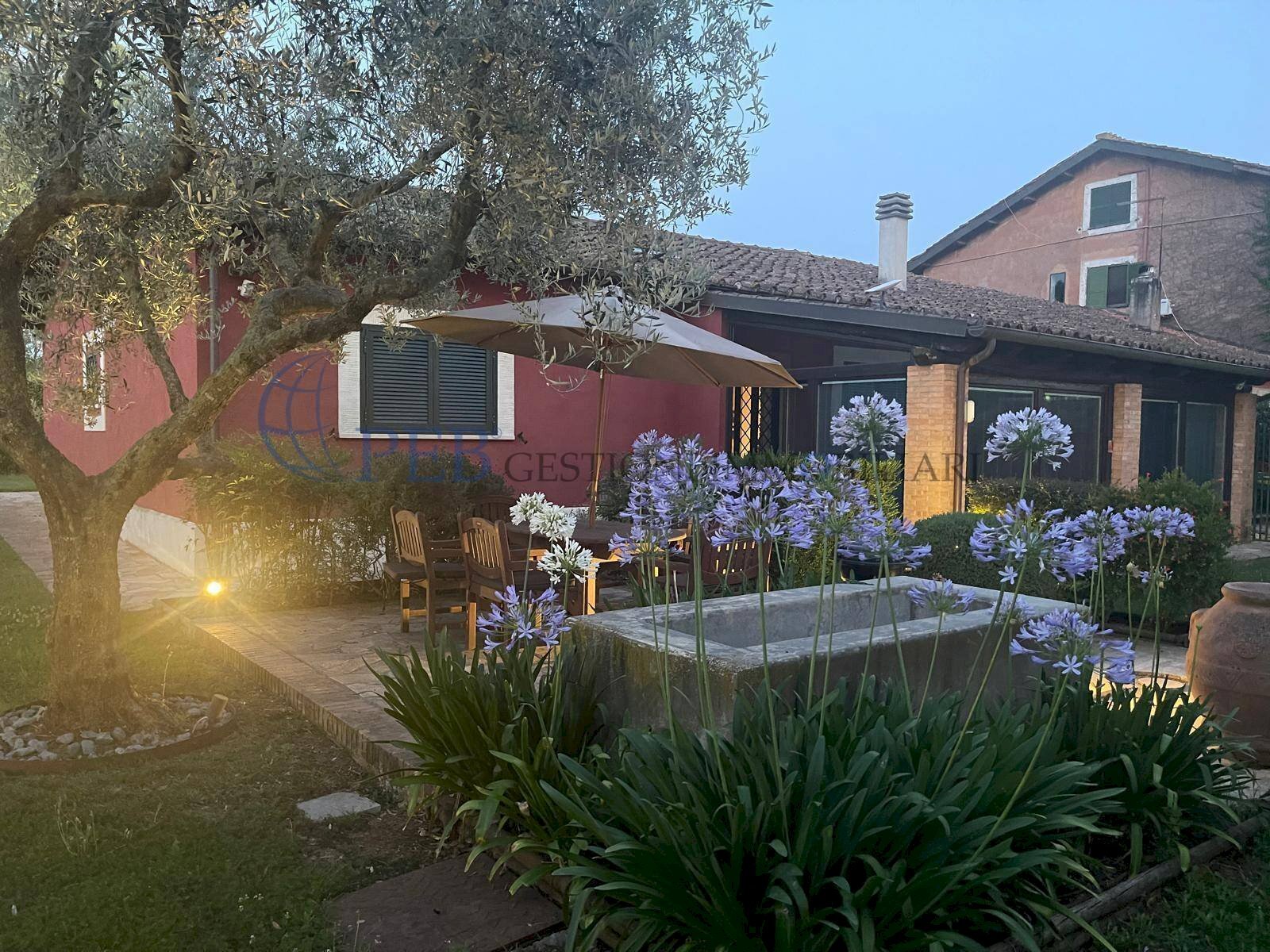 Villa Unifamiliare Via della Mandriola, Roma (zona Trigoria) - foto 1