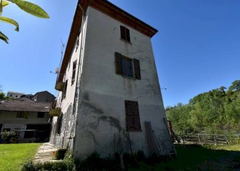 Facciata - Rustico via Roma, Castelletto Molina - foto 9