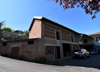 Facciata - Rustico via Roma, Castelletto Molina - foto 8