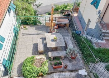 Giardino - Casa indipendente via Piazze di Sella, Davagna - foto 2