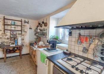 Cucina - Casa indipendente via Piazze di Sella, Davagna - foto 38