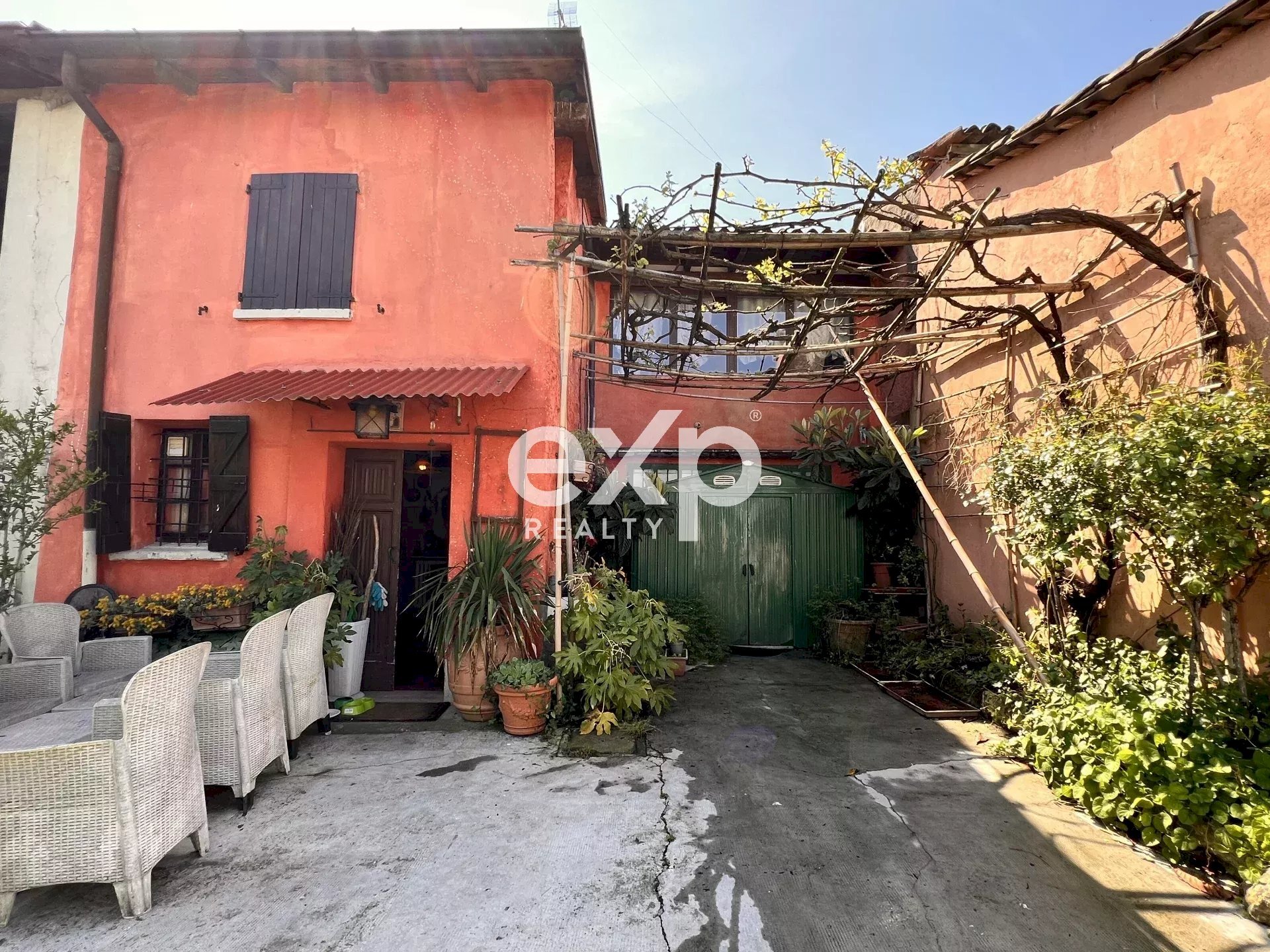 Casa indipendente Frazione Casa del Moro, Castana - foto 1