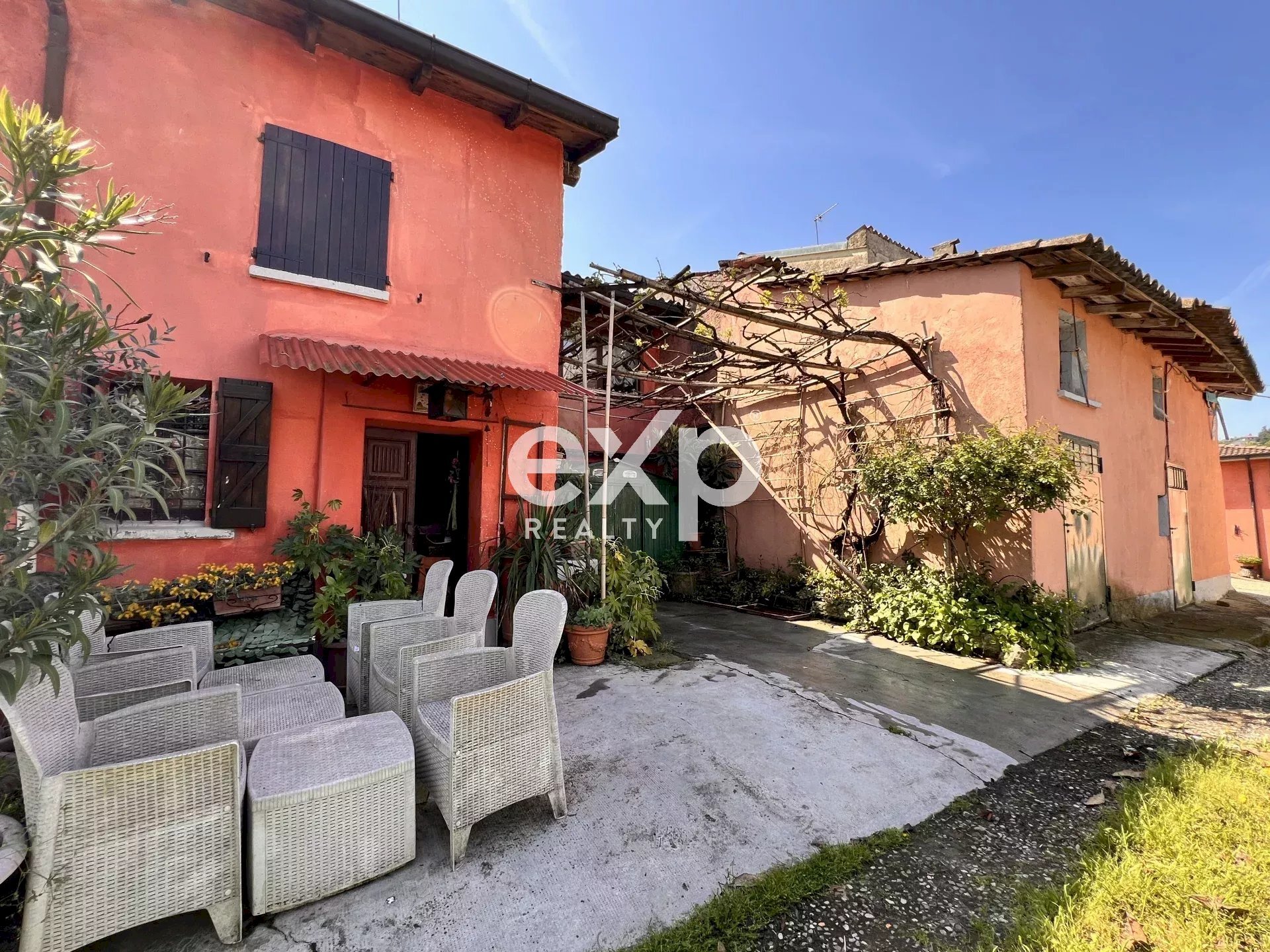 Casa indipendente Frazione Casa del Moro, Castana - foto 3