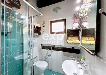 Casa indipendente Frazione Casa del Moro, Castana - foto 20