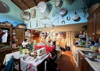 Casa indipendente Frazione Casa del Moro, Castana - foto 24