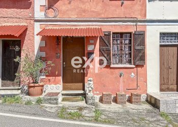 Casa indipendente Frazione Casa del Moro, Castana - foto 31