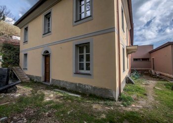 Facciata - Villa Via Nansola, Casarza Ligure - foto 2