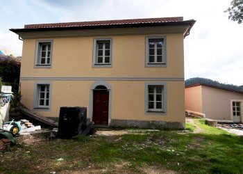 Facciata - Villa Via Nansola, Casarza Ligure - foto 3