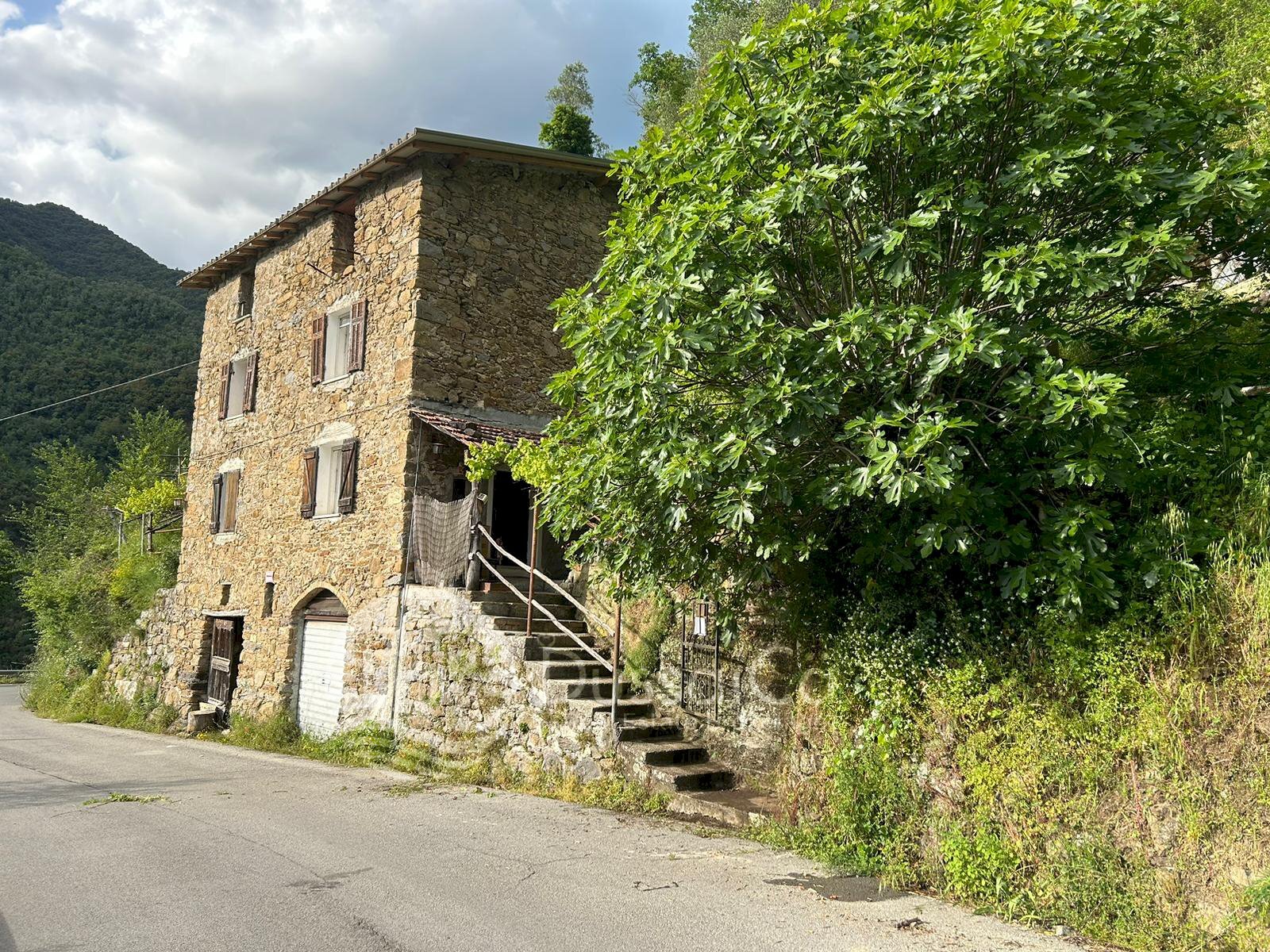 Casa indipendente Strada Provinciale, Castel Vittorio - foto 1