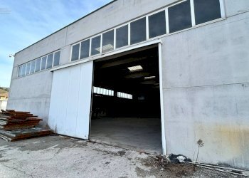 Capannone Contrada Fiorano, Ripatransone - foto 13