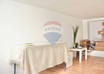 Two-room apartment Via Attaliana, Roma (neighborhood Torrevecchia) - photo 12