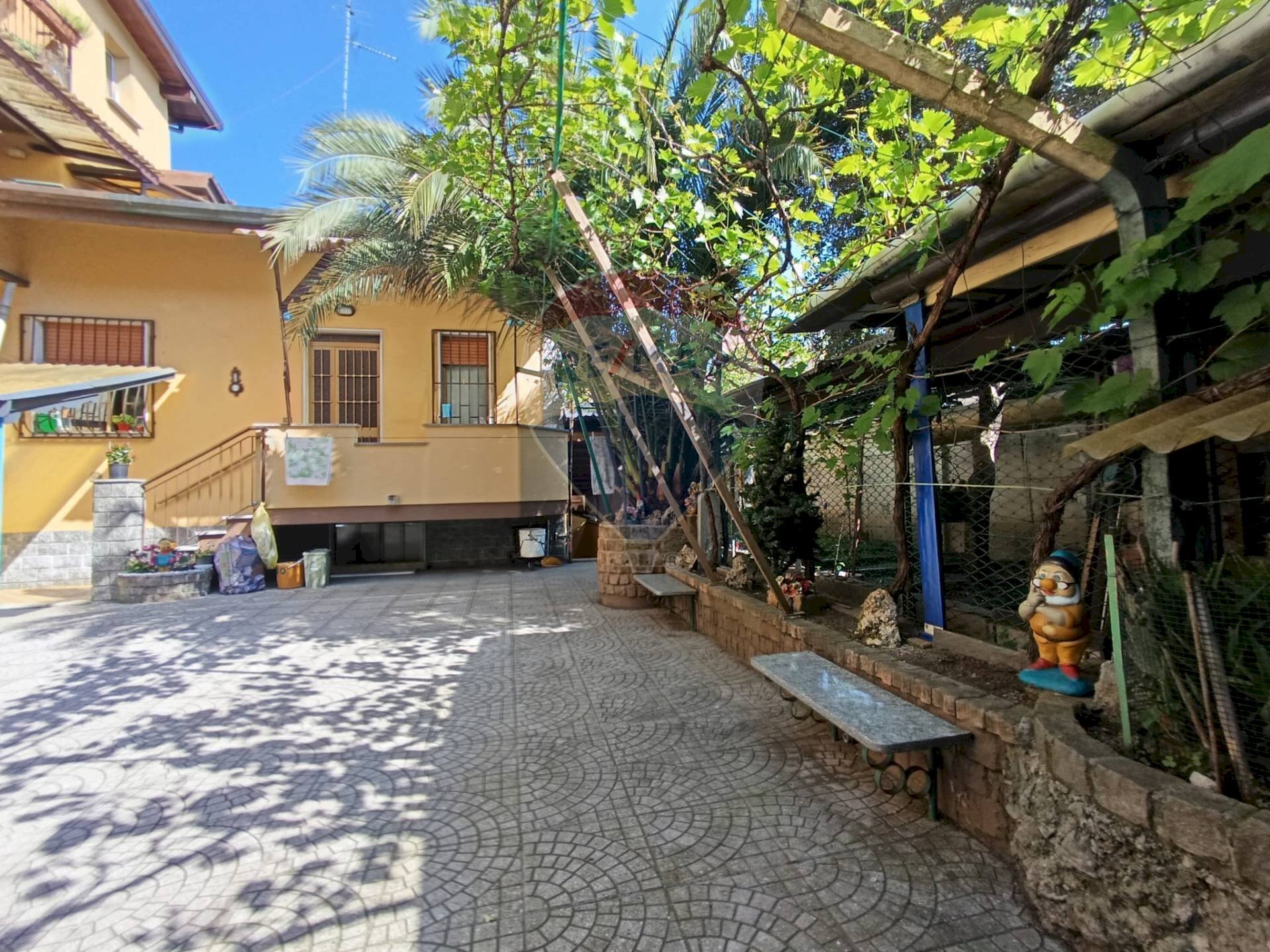 Two-room apartment Via Rovereto, Varedo - photo 3