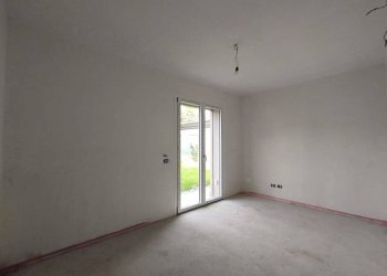 Camera da letto - Three-room apartment via Caduti di Nassirya, Rovellasca - photo 11