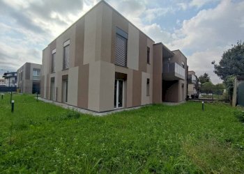 Facciata - Three-room apartment via Caduti di Nassirya, Rovellasca - photo 24