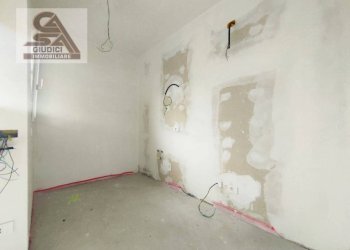 Camera da letto - Trilocale via Caduti di Nassirya, Rovellasca - foto 7