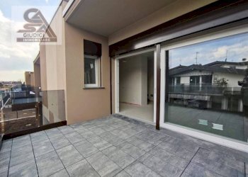 Terrazzo - Trilocale via Caduti di Nassirya, Rovellasca - foto 4