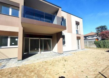 Facciata - Trilocale via Caduti di Nassirya, Rovellasca - foto 17