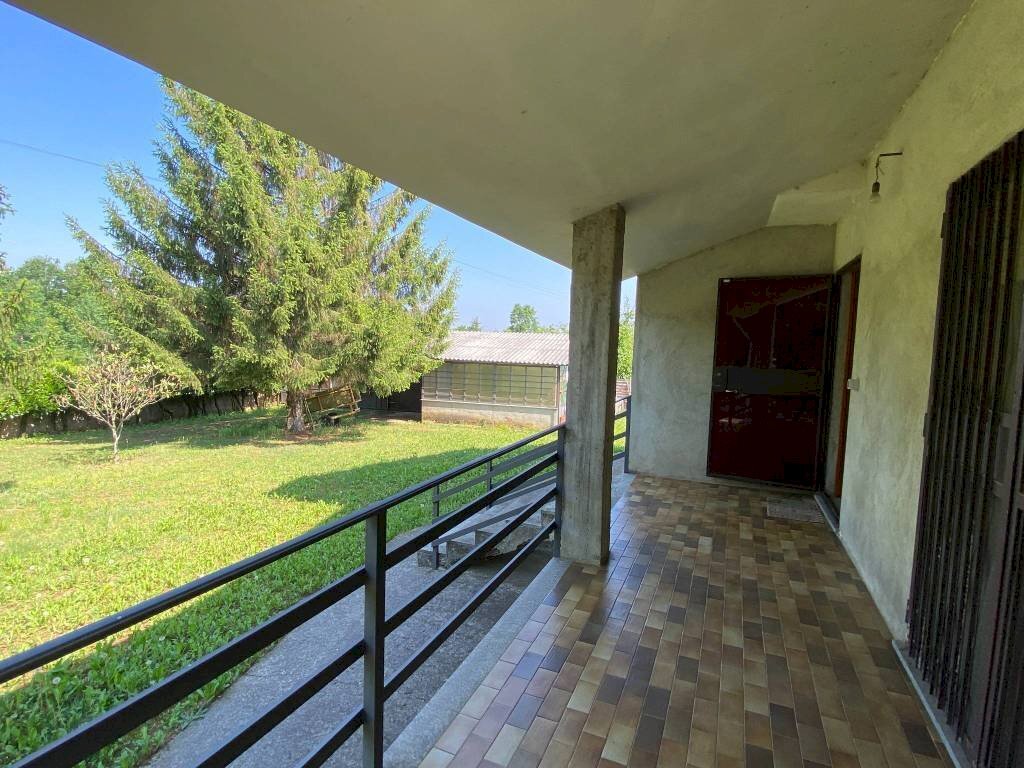 Terrazzo - Villa Frazione San Bernardo, 61, Monteu Roero - photo 3