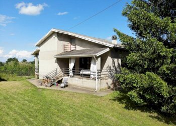 Giardino - Villa Frazione San Bernardo, 61, Monteu Roero - foto 1