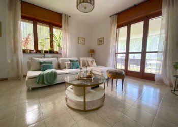 Salone - Villa Frazione San Bernardo, 61, Monteu Roero - photo 11