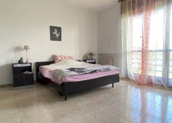 Camera da letto - Villa Frazione San Bernardo, 61, Monteu Roero - foto 26