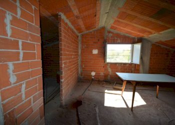 Stanza non arredata - Villa Frazione San Bernardo, 61, Monteu Roero - foto 32